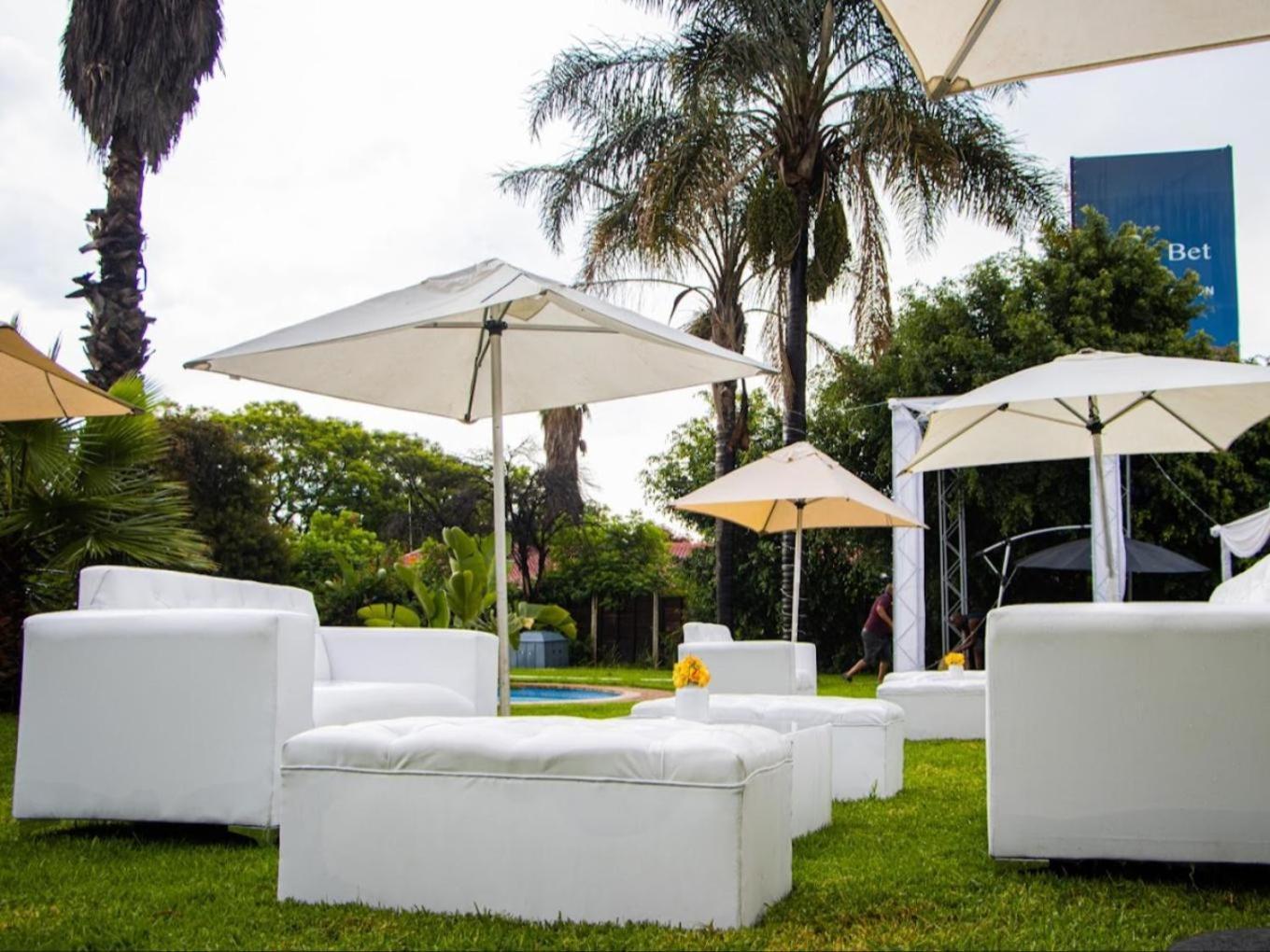Monte La Vie Hotel Sandton Buitenkant foto